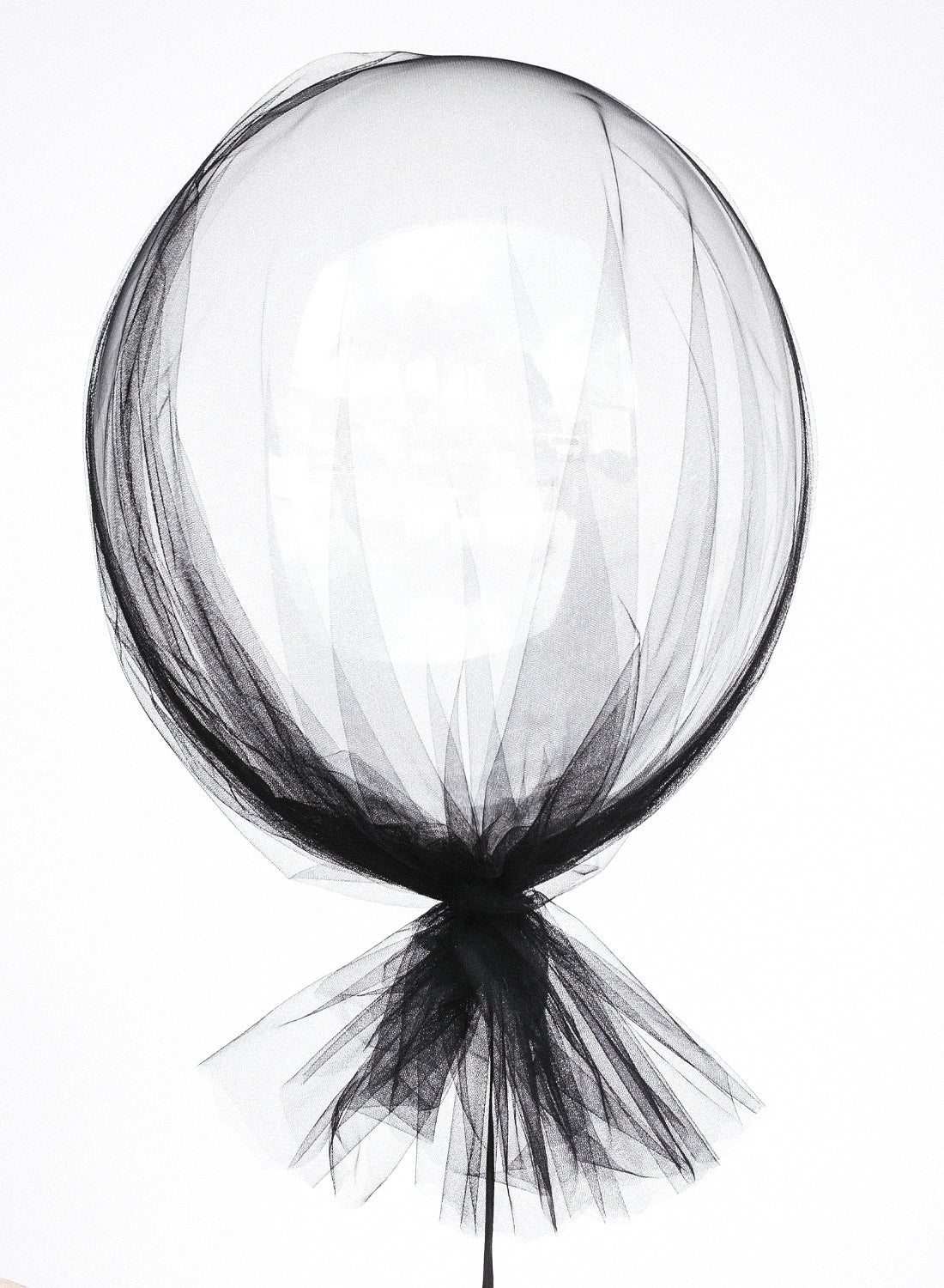 BLACK BALLOON