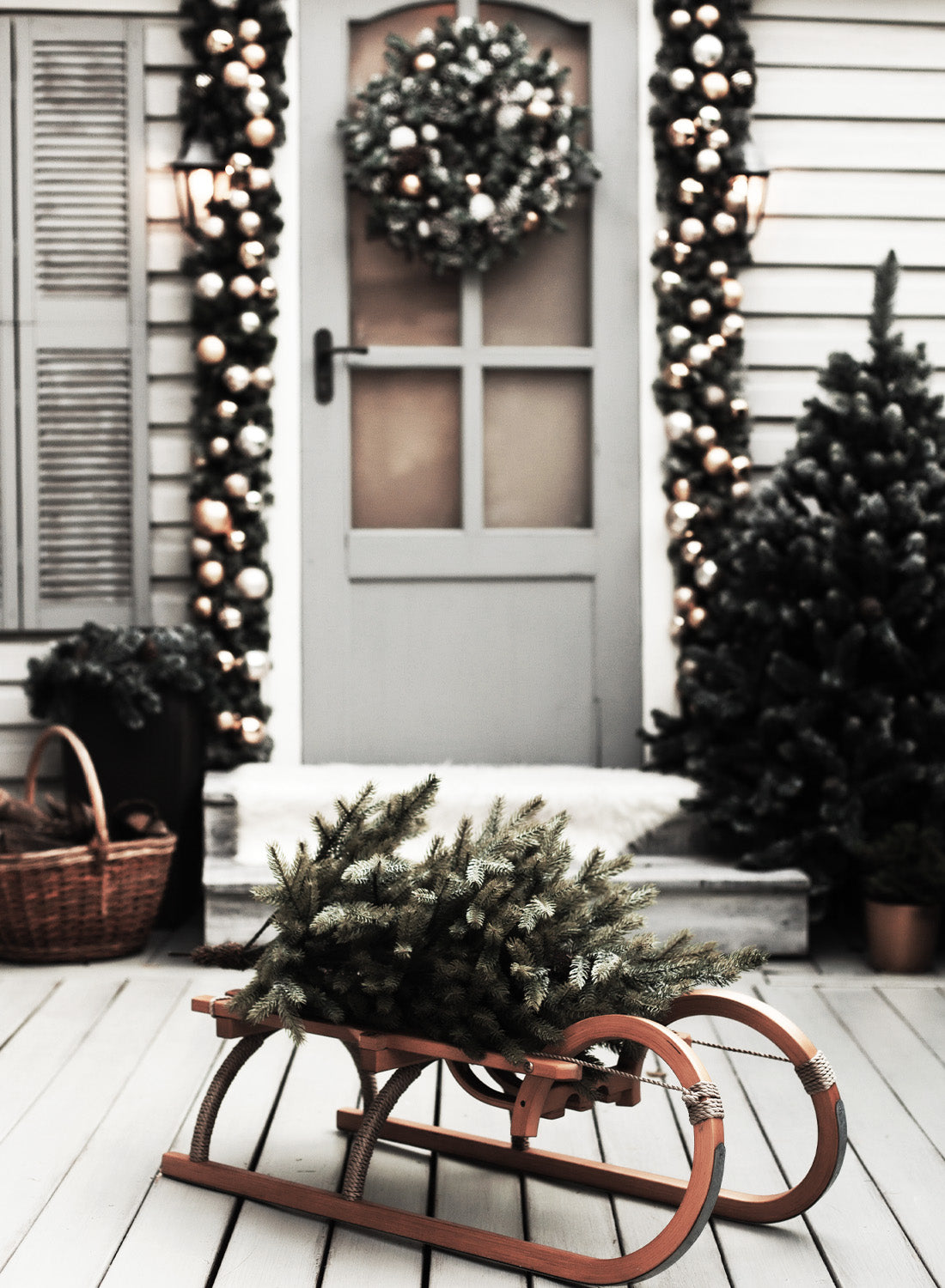 MAGIC CHRISTMAS HOME