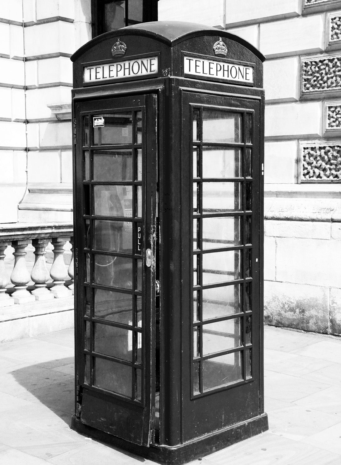 LONDON TELEPHONE